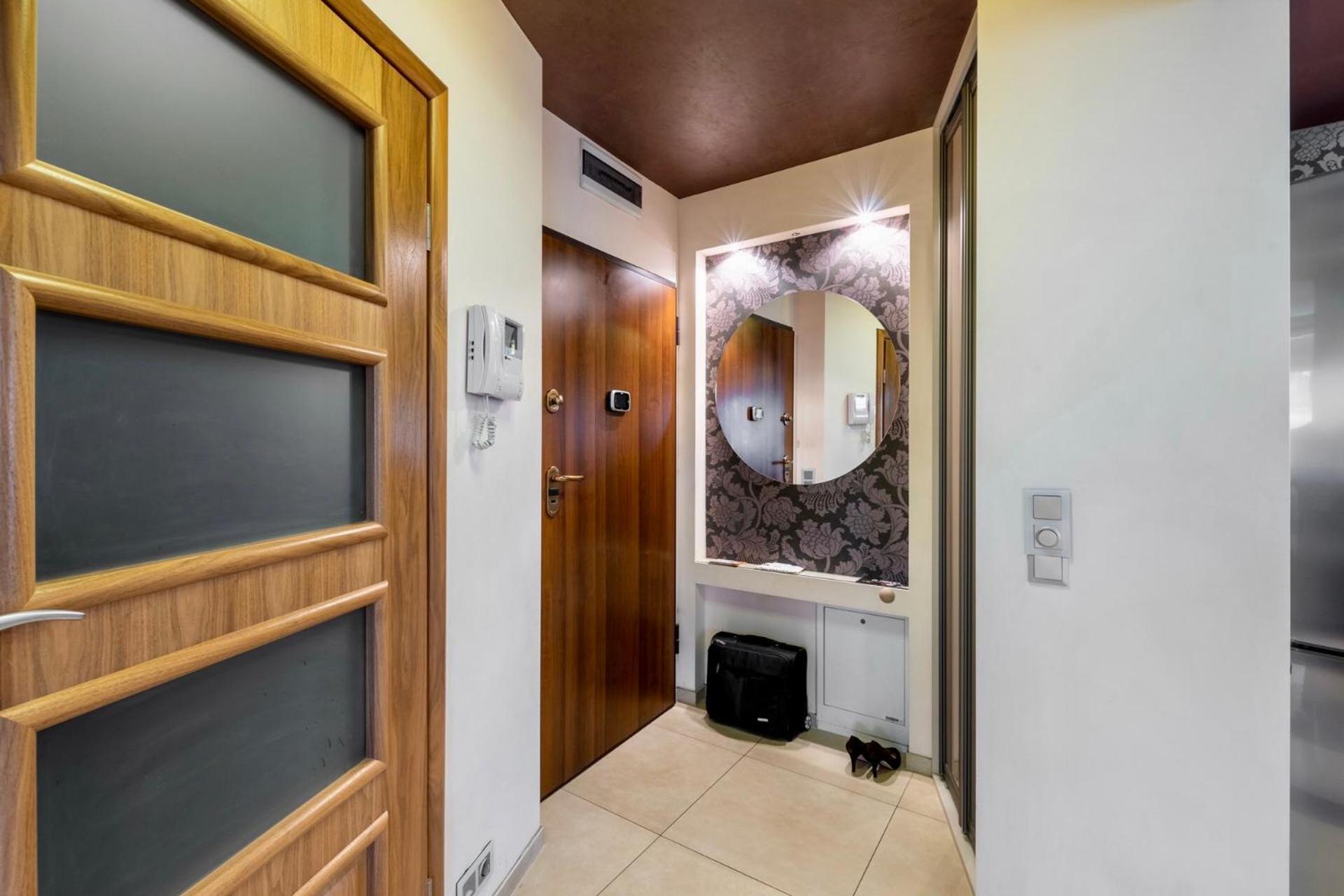 Apartament Rondo Verona - Free, Secure Parking For Guests Wrocław Extérieur photo