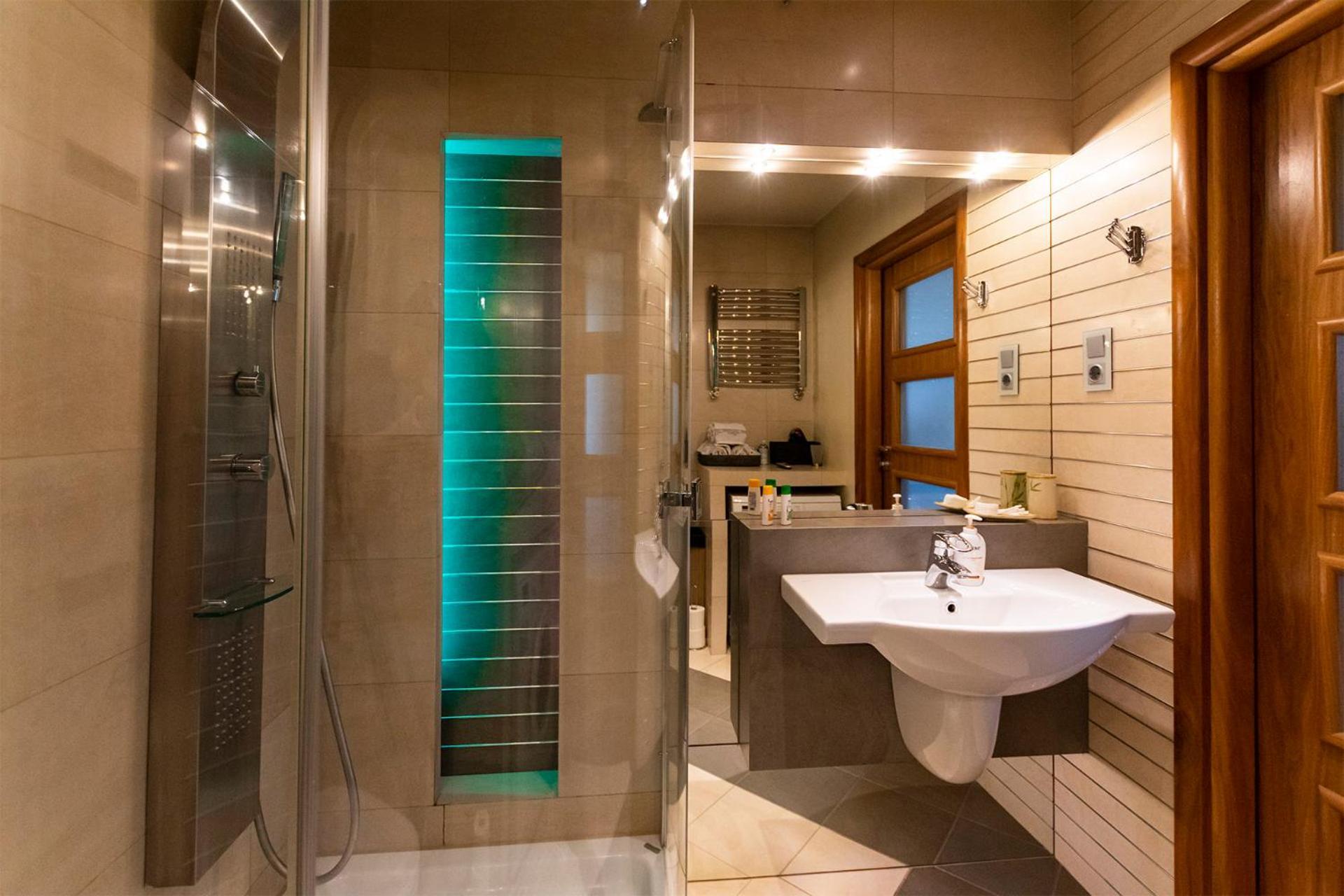 Apartament Rondo Verona - Free, Secure Parking For Guests Wrocław Extérieur photo